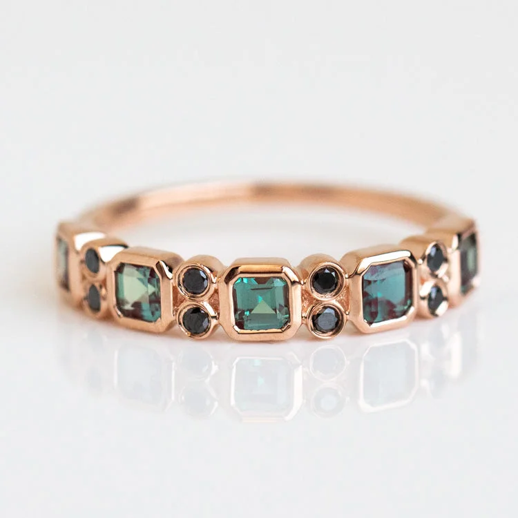 10kt Rose Gold Alexandrite & Black Diamond Juniper Ring