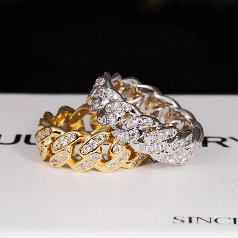 8mm CZ Ring In 18k Gold-Plated