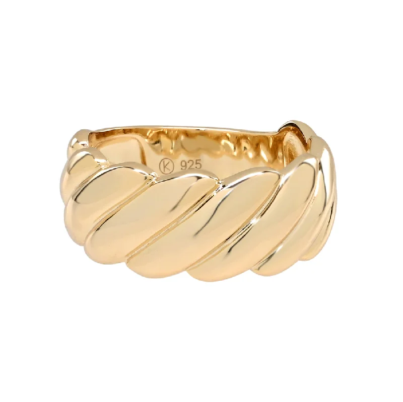 Bold Swirl Ring