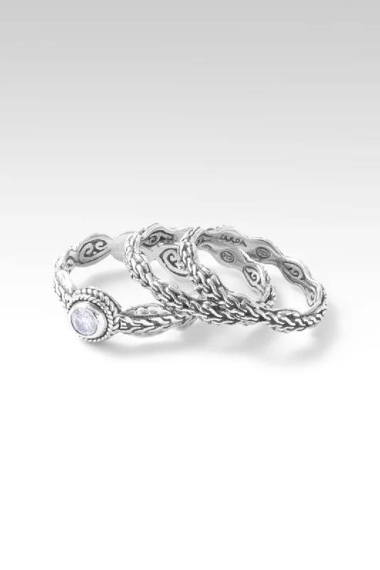 Chain of Hope Ring Set of 3™ in Moissanite