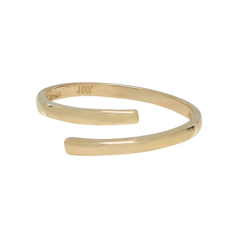 10k Solid Gold Open Twirl Ring