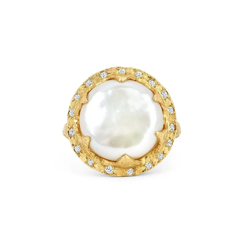 Queen Diamond Lunar Pearl Ring