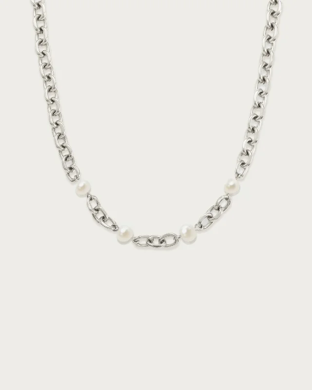 Silver Essence Pearl Necklace