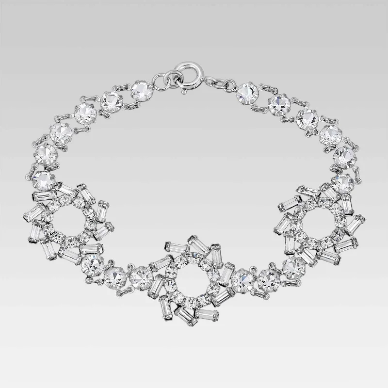 1928 Jewelry Cyclone Austrian Crystal Link Bracelet 7.5"L