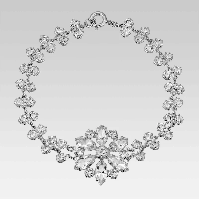 1928 Jewelry Austrian Crystal Flower Link Bracelet 7.5 Inches